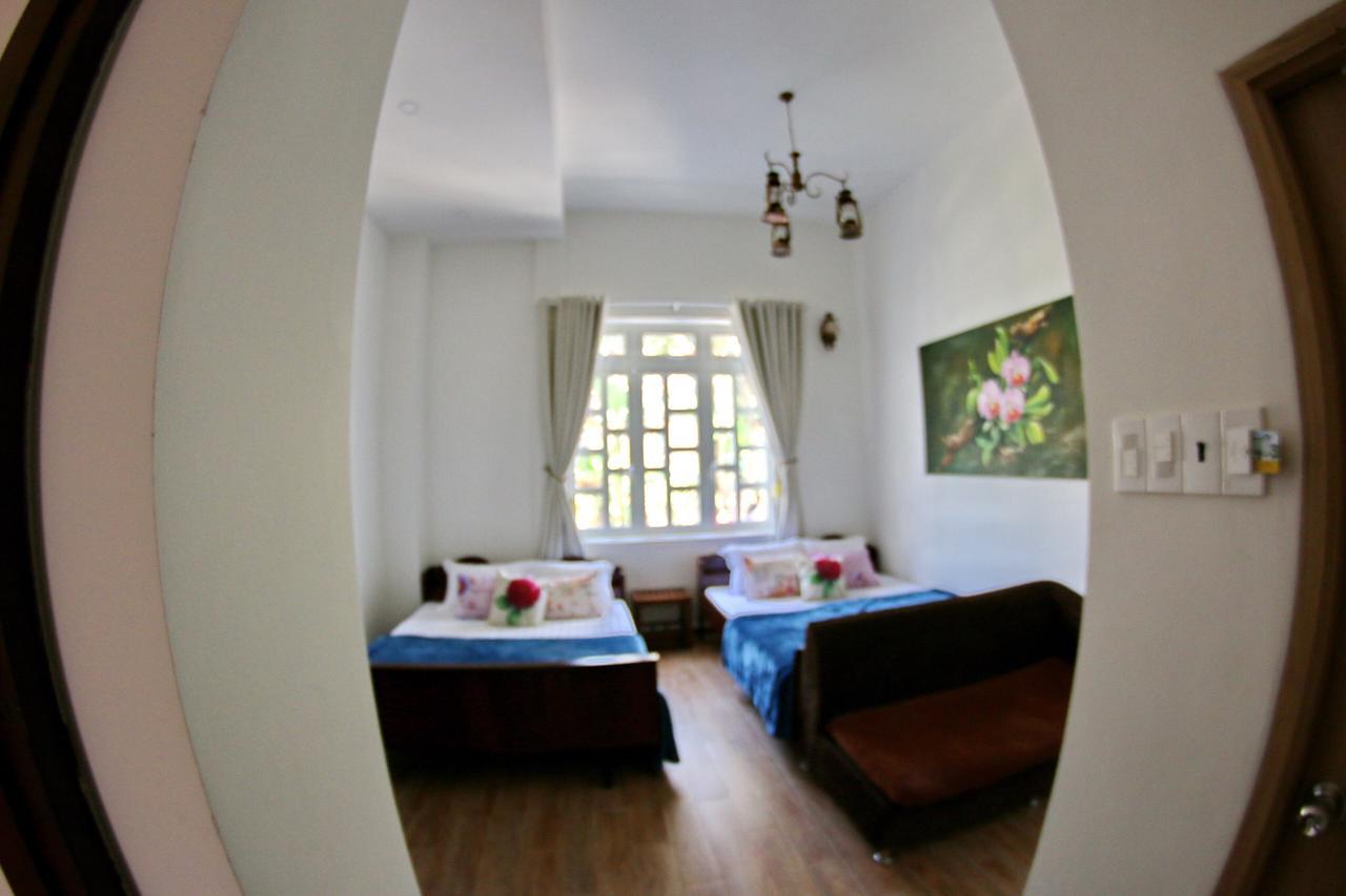 De Daisy Villa Homestay Da Lat Exterior photo