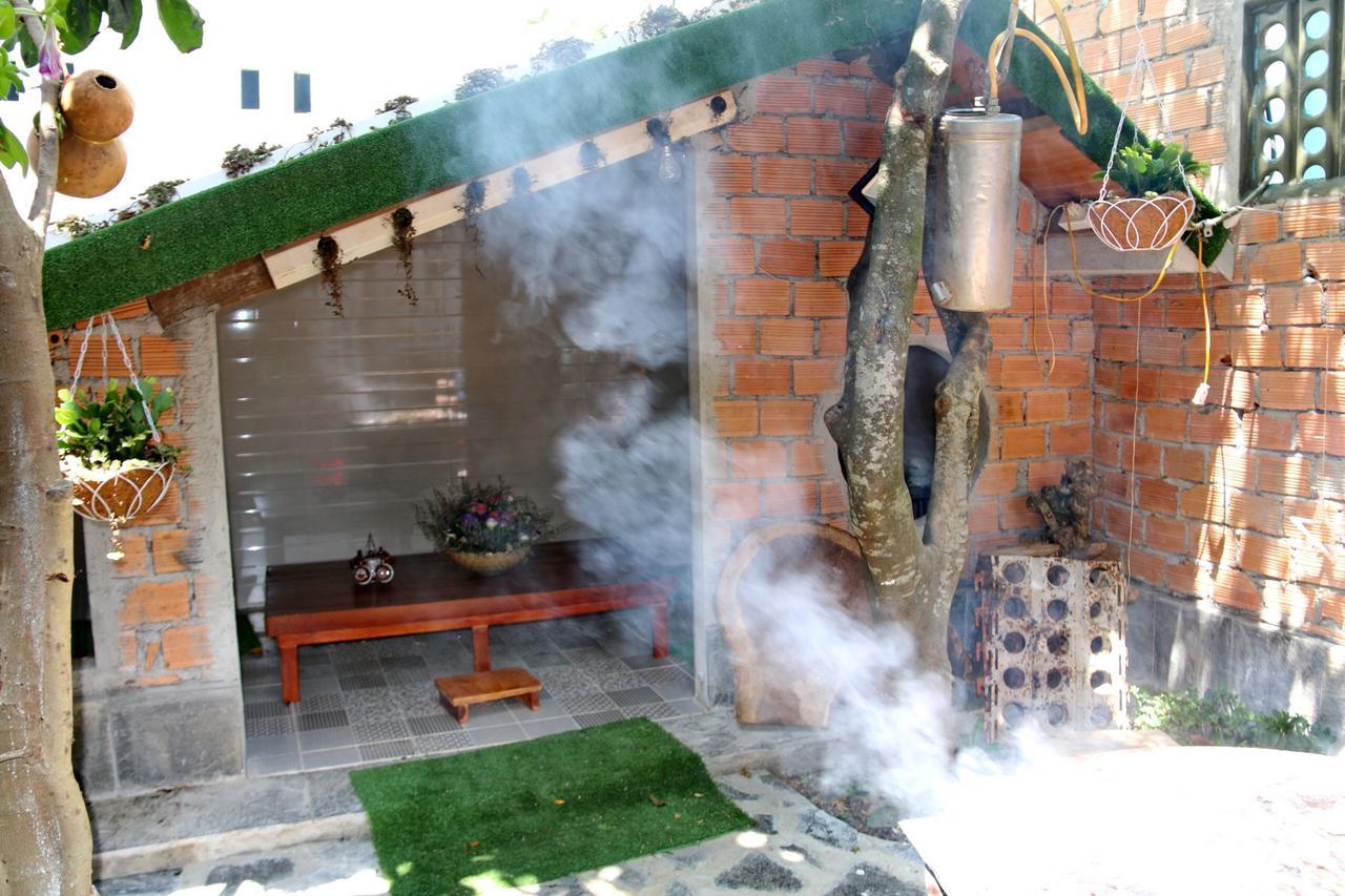 De Daisy Villa Homestay Da Lat Exterior photo